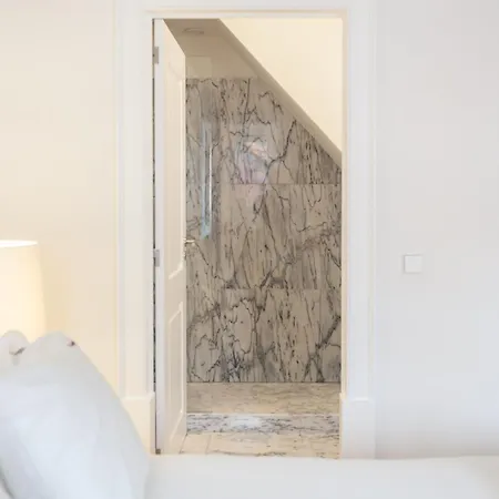 Flh Restauradores Mezzanine With View