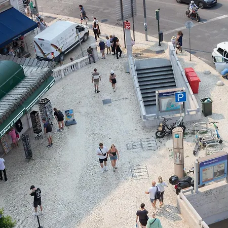 Flh Restauradores Mezzanine With View