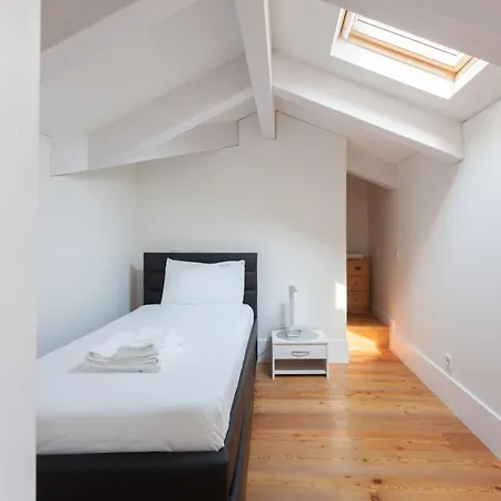 Flh Restauradores Mezzanine With View * Лиссабон