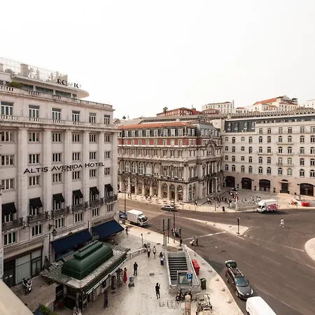 Апартаменты Flh Restauradores Mezzanine With View